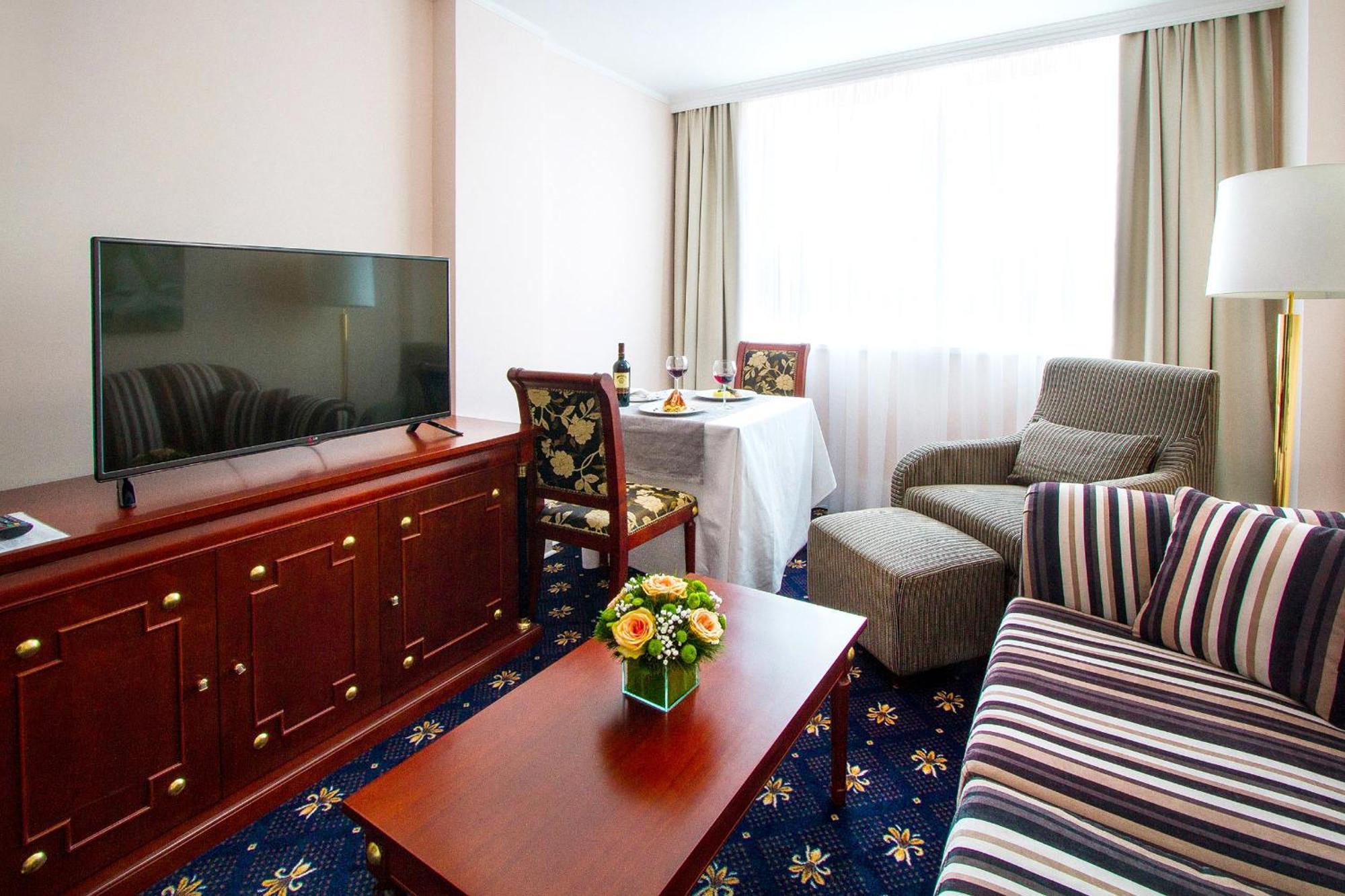 A Hoteli - Hotel Sloboda Šabac Pokój zdjęcie