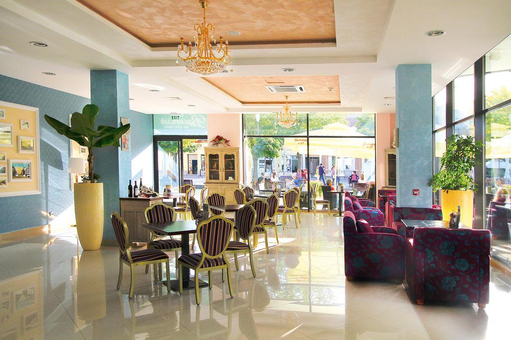 A Hoteli - Hotel Sloboda Šabac Zewnętrze zdjęcie